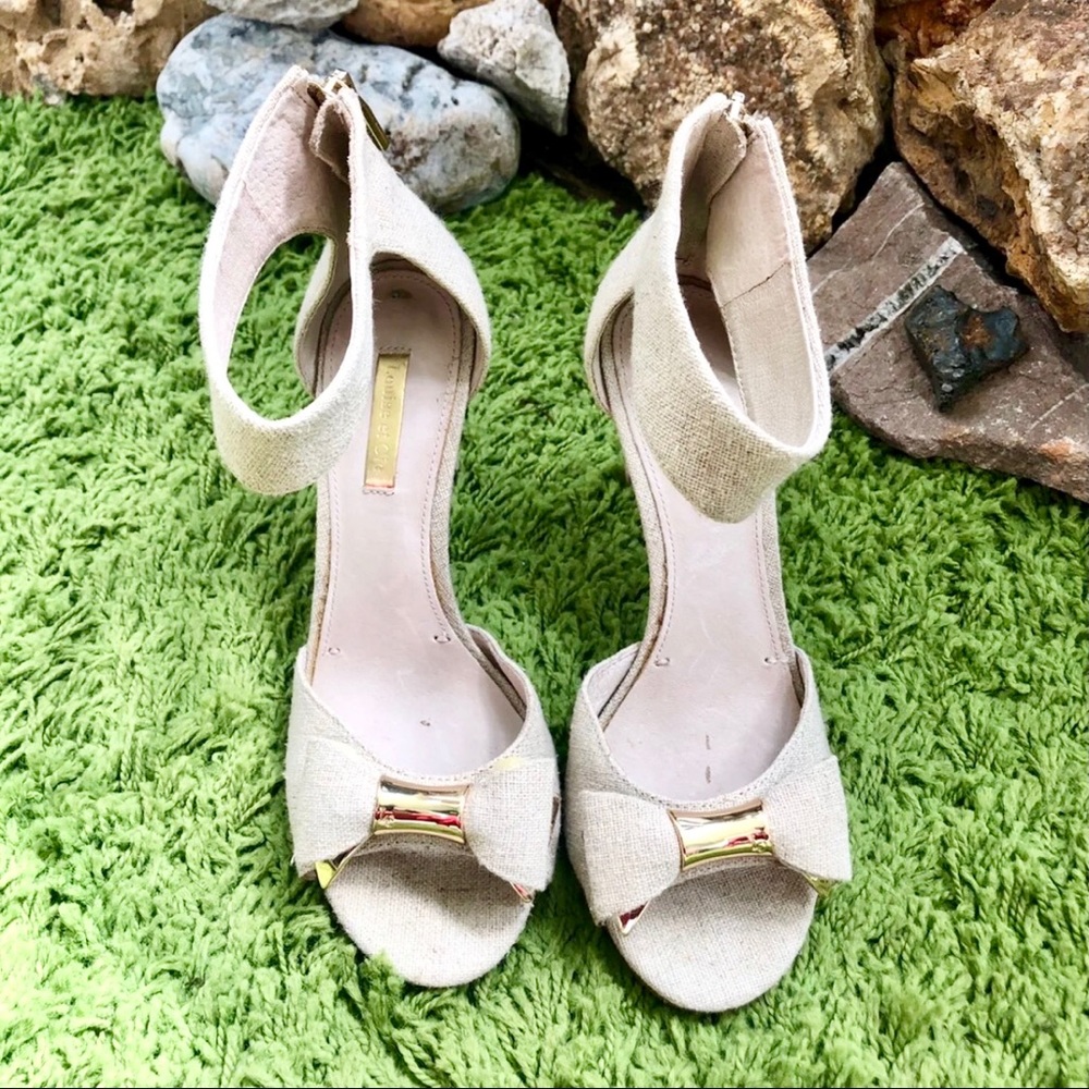 Louise et Cie Kiki Sandal - Picture 1 of 5